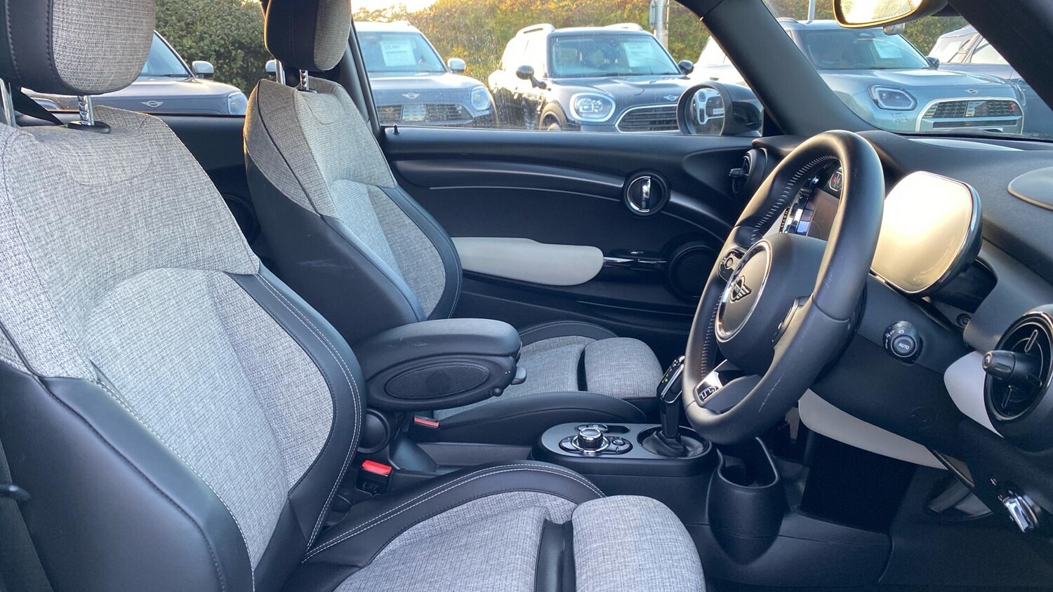 Used MINI Hatch 2021 for sale - 76801720: Photo 11