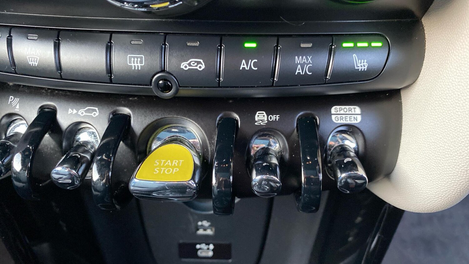 Used MINI Hatch 2021 for sale - 76801720: Photo 28