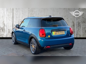 Used MINI Hatch 2021 for sale - 76801720: Photo