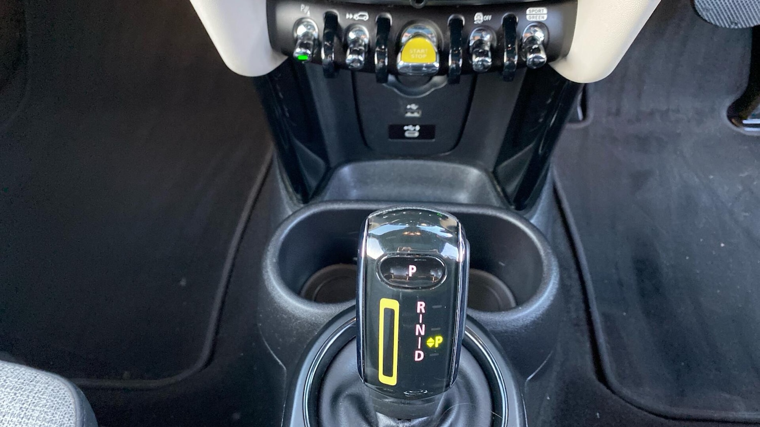 Used MINI Hatch 2021 for sale - 76801720: Photo 30