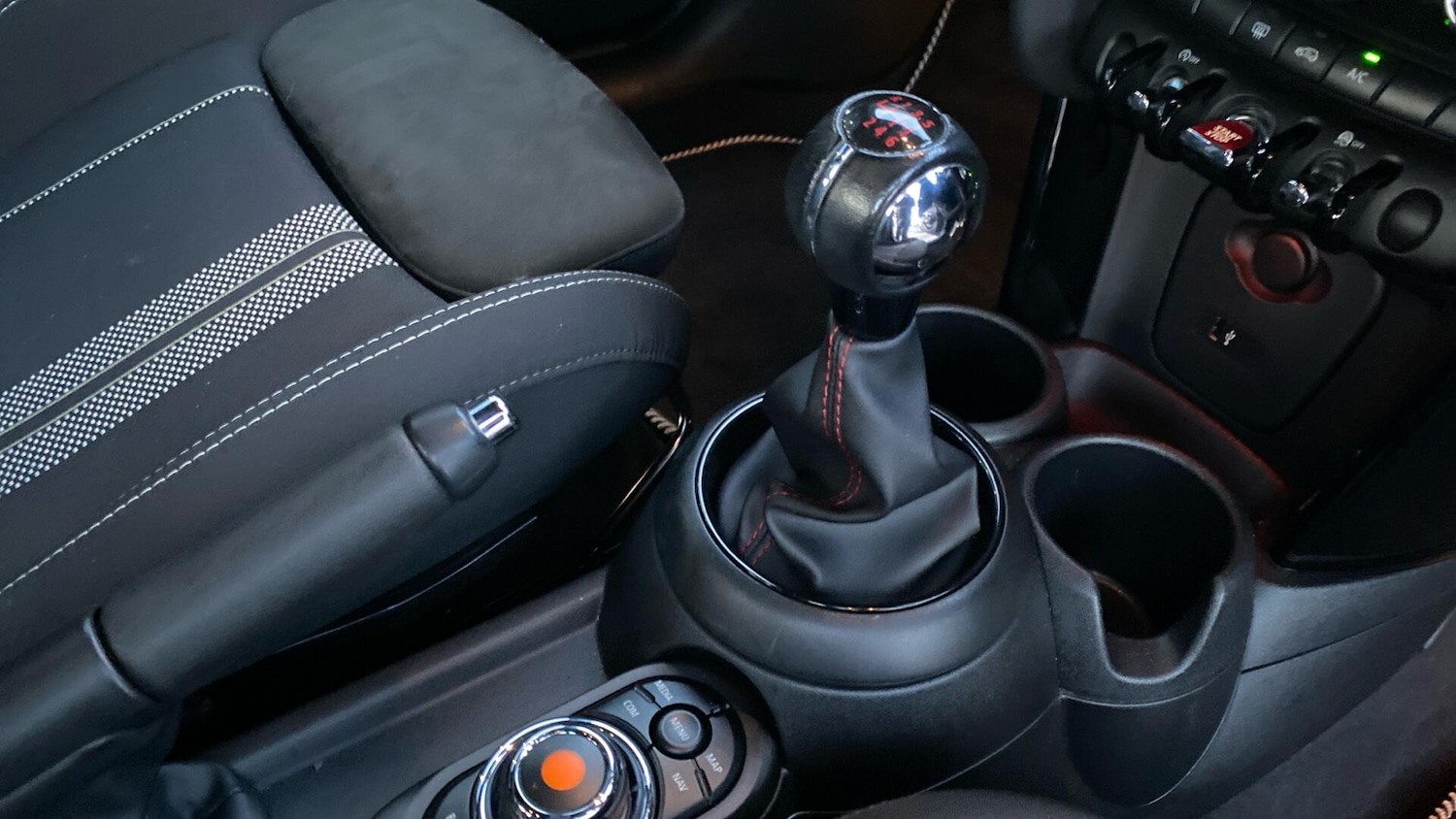 Used MINI Hatch 2019 for sale - 76824190: Photo 10