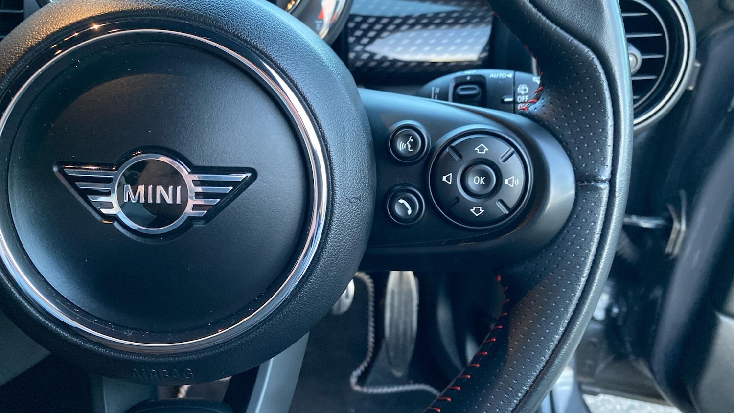 Used MINI Hatch 2019 for sale - 76824190: Photo 18