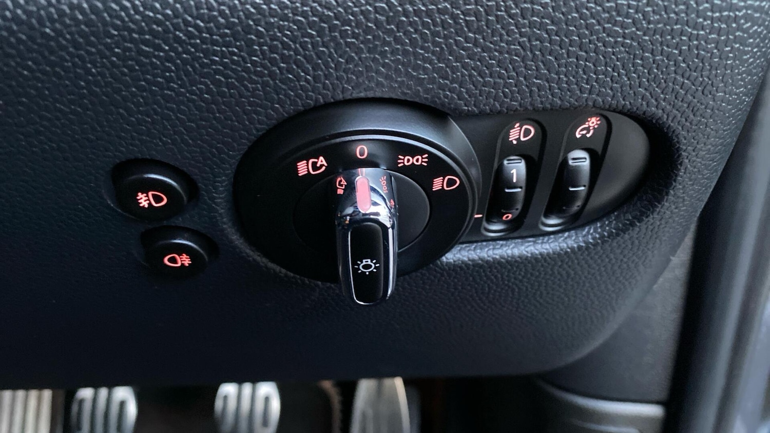 Used MINI Hatch 2019 for sale - 76824190: Photo 31