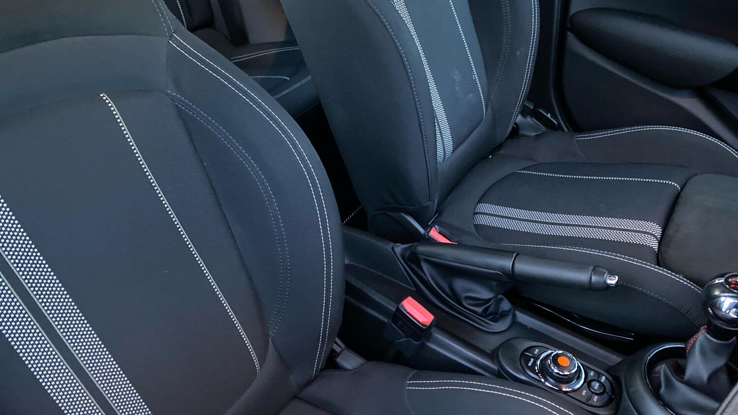 Used MINI Hatch 2019 for sale - 76824190: Photo 47