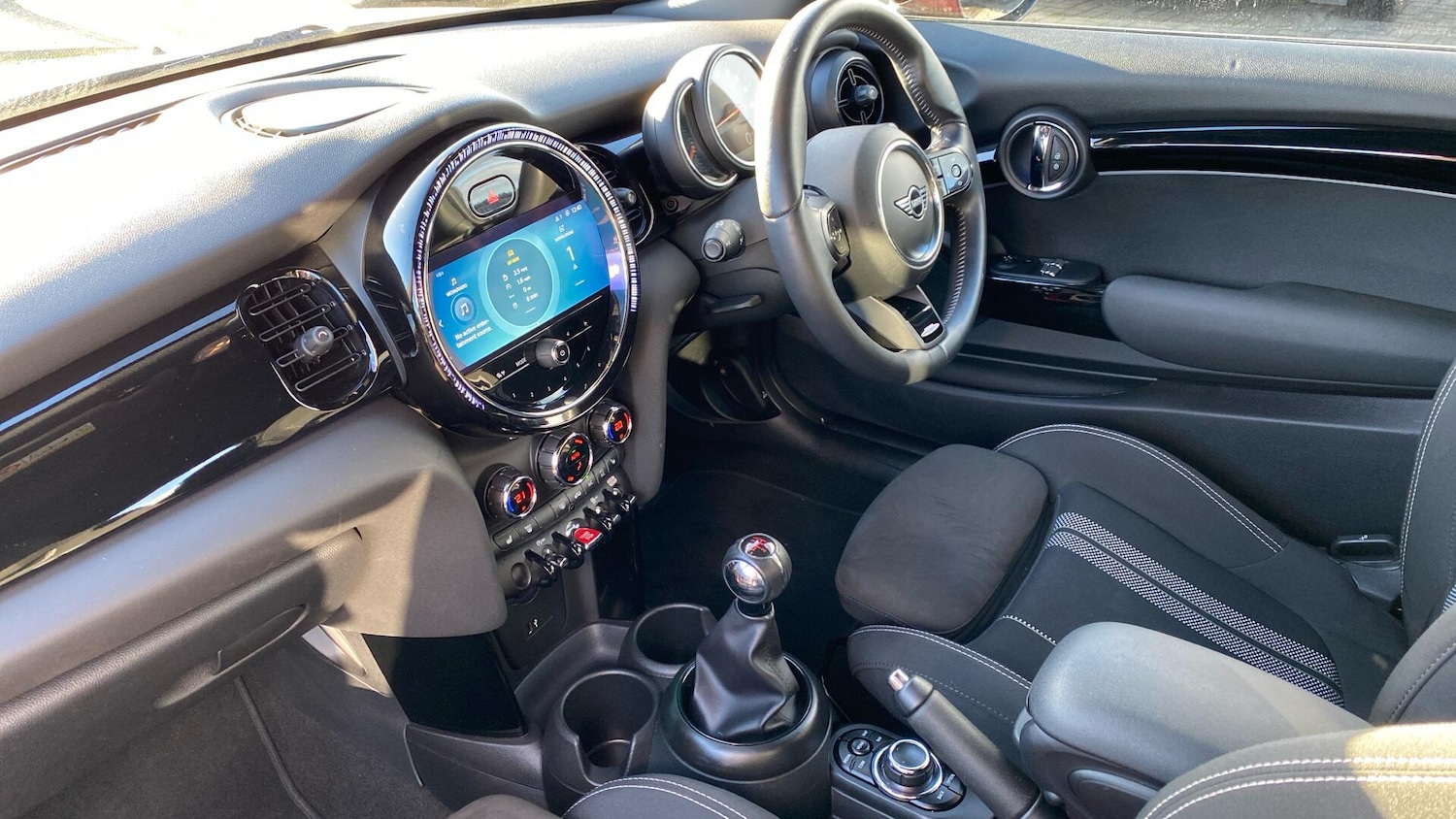 Used MINI Hatch 2021 for sale - 76801878: Photo 7