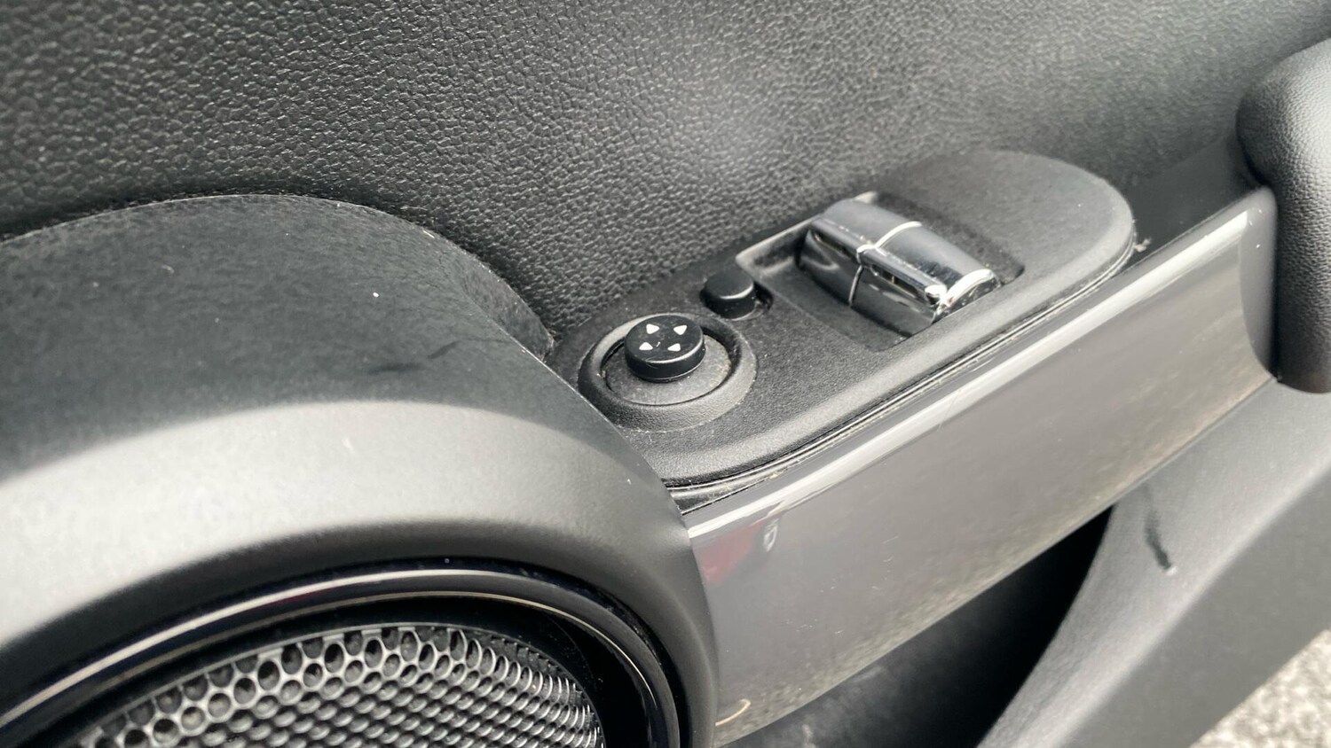 Used MINI Hatch 2014 for sale - 77497441: Photo 32