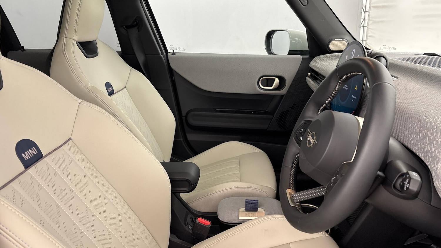 Used MINI Cooper 2025 for sale - 76760035: Photo 11