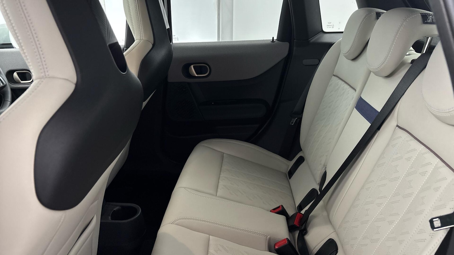 Used MINI Cooper 2025 for sale - 76760035: Photo 12