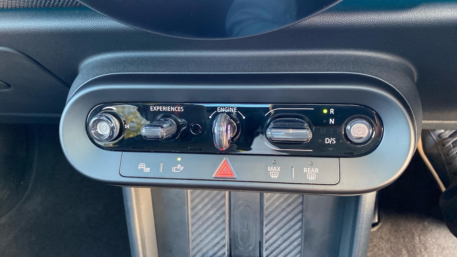 Used MINI Cooper 2024 for sale - 76760058: Photo 31