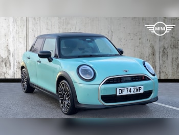 2024 (74) - Cooper S 5 Door