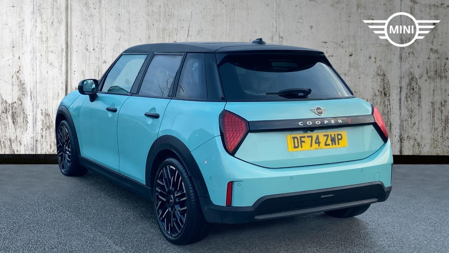 Used MINI Hatch 2024 for sale - 76953099: Photo 2