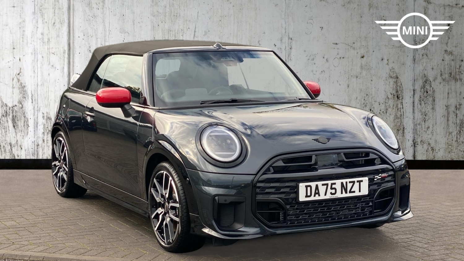 Used MINI Cooper 2025 for sale - 76760283: Photo 1
