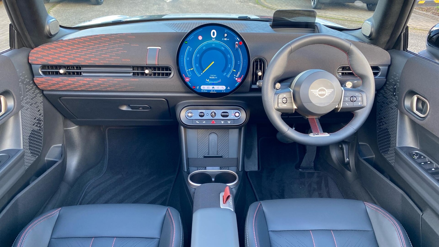 Used MINI Cooper 2025 for sale - 76801391: Photo 4