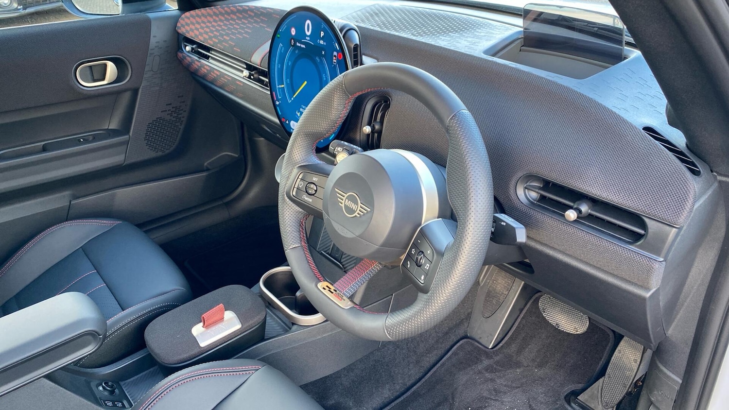 Used MINI Cooper 2025 for sale - 76801391: Photo 6