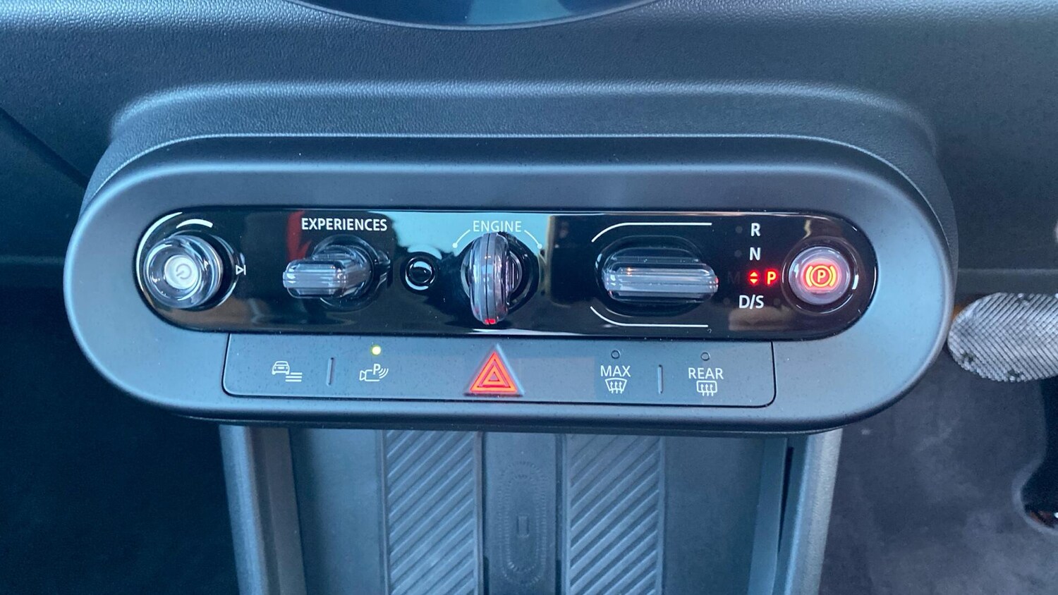 Used MINI Hatch 2024 for sale - 77625499: Photo 32