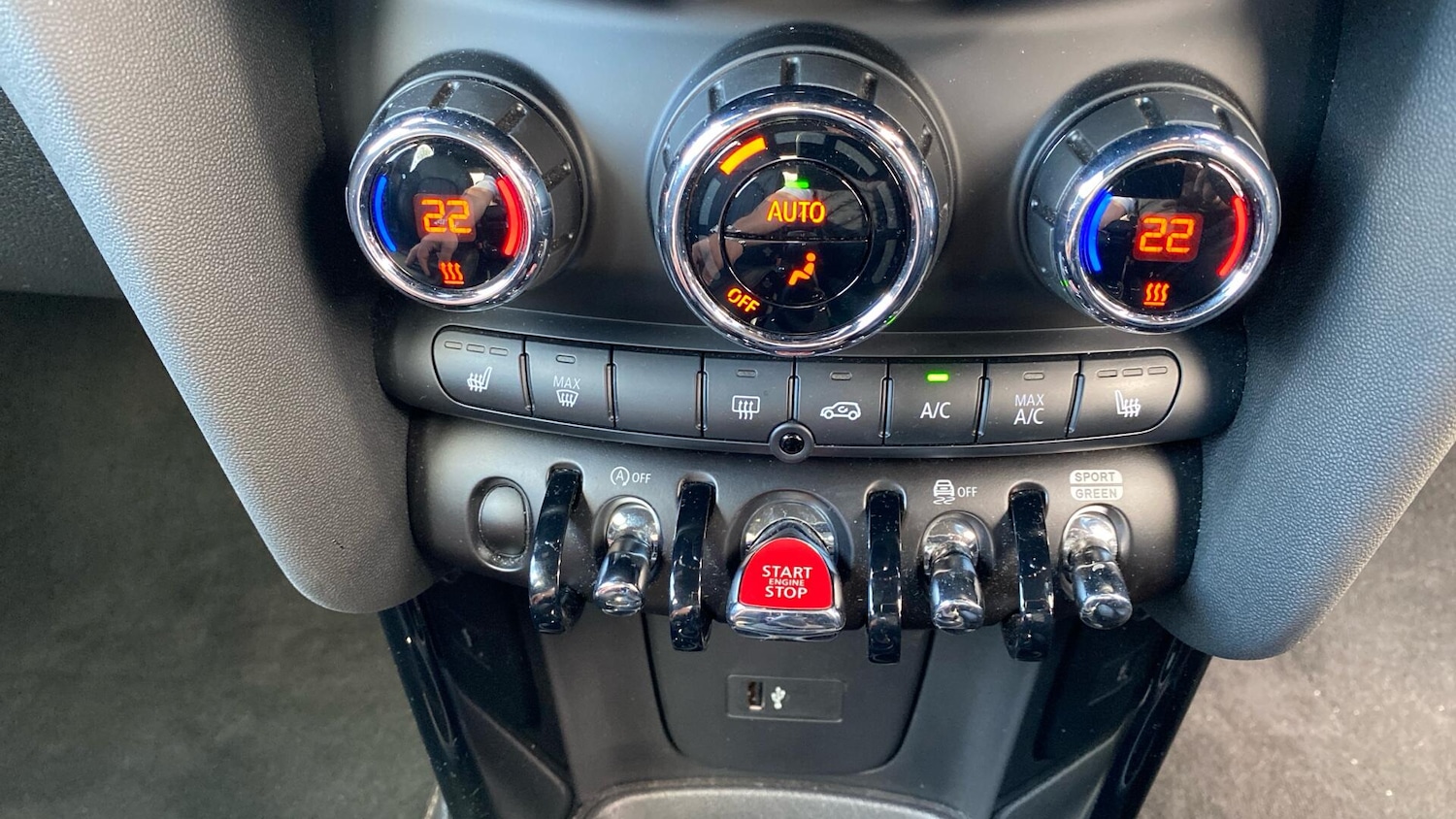 Used MINI Hatch 2021 for sale - 76760218: Photo 27