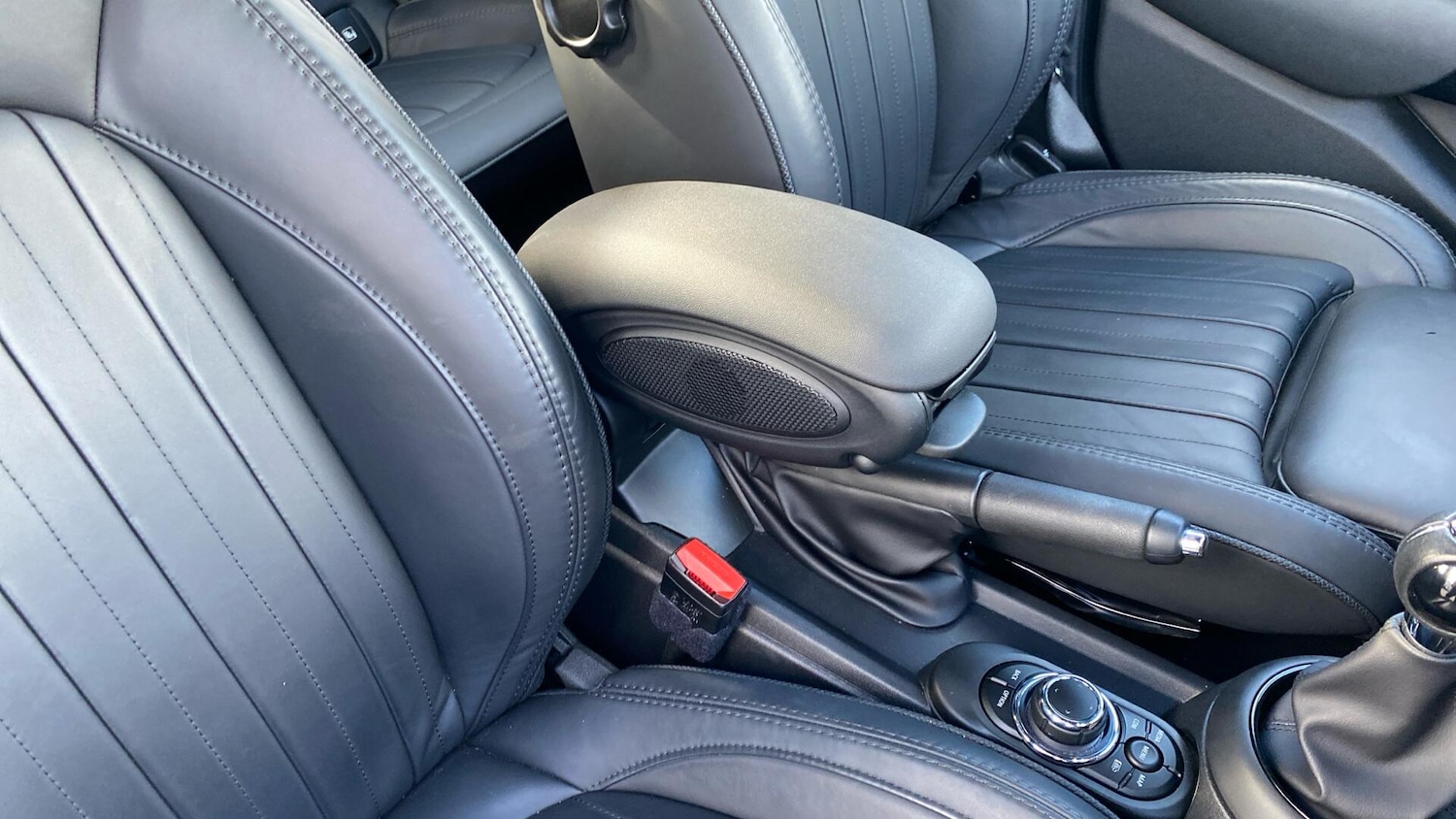 Used MINI Hatch 2021 for sale - 76760218: Photo 45