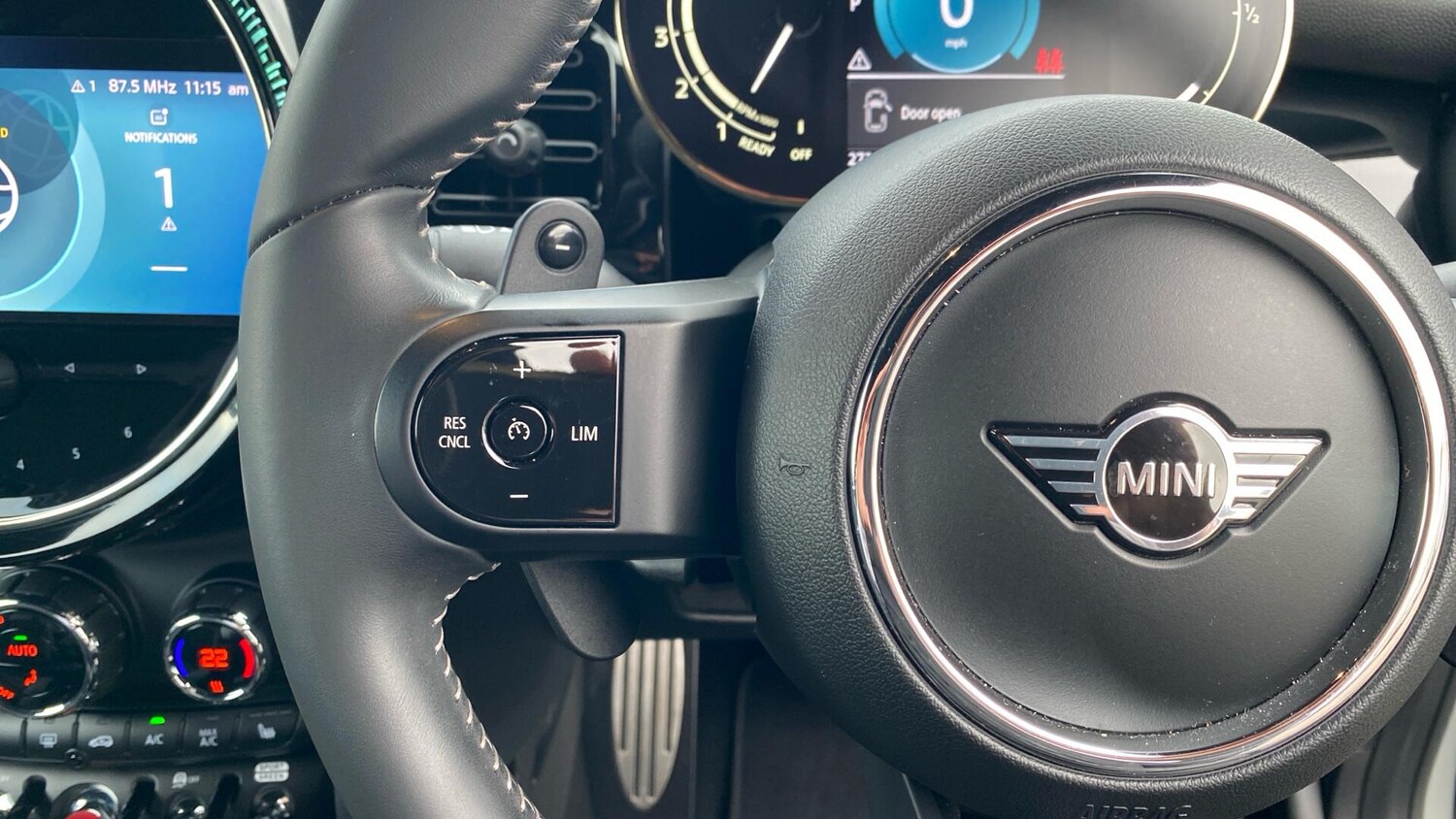 Used MINI Hatch 2022 for sale - 76760168: Photo 17