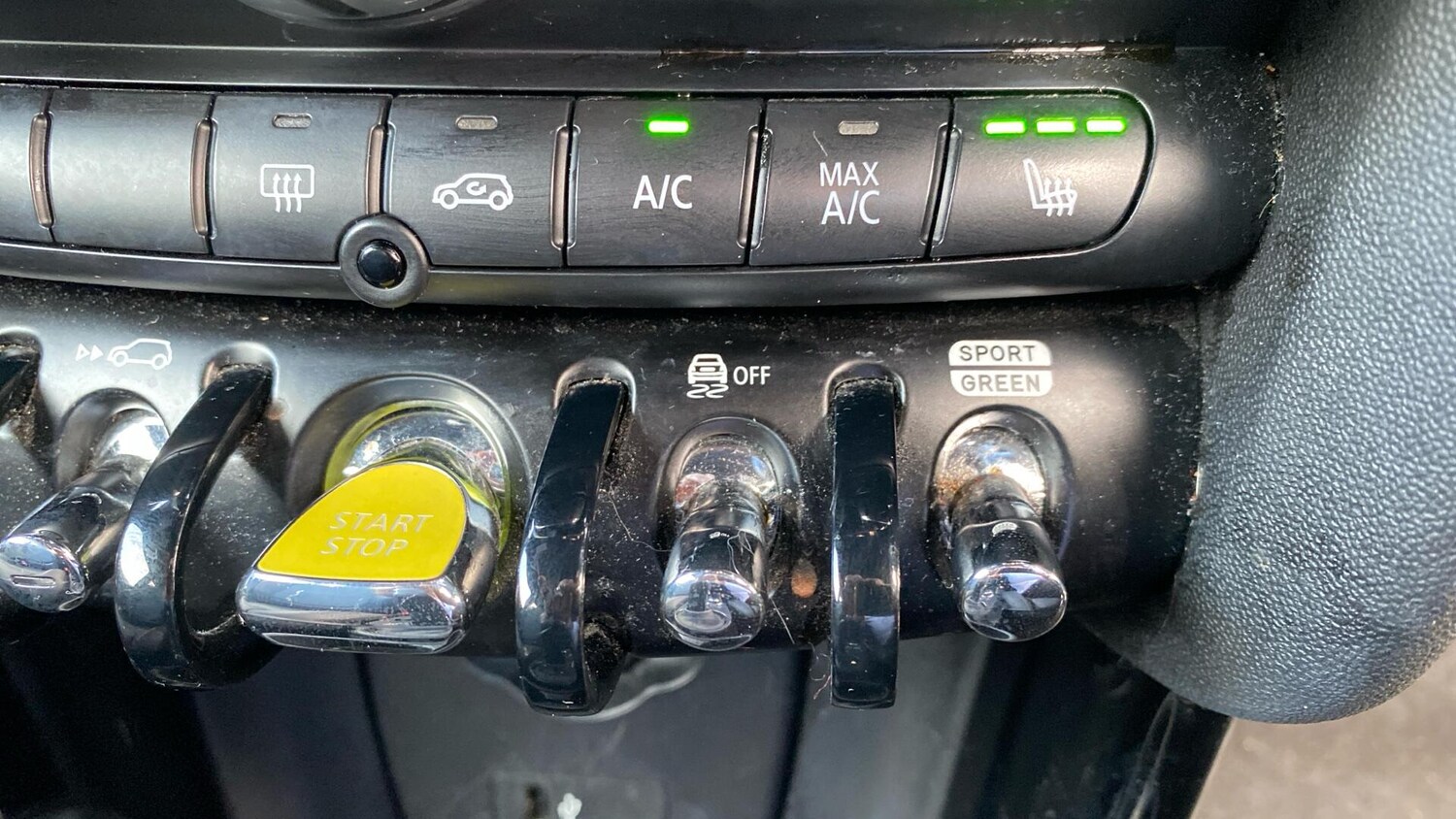 Used MINI Hatch 2022 for sale - 76760179: Photo 28