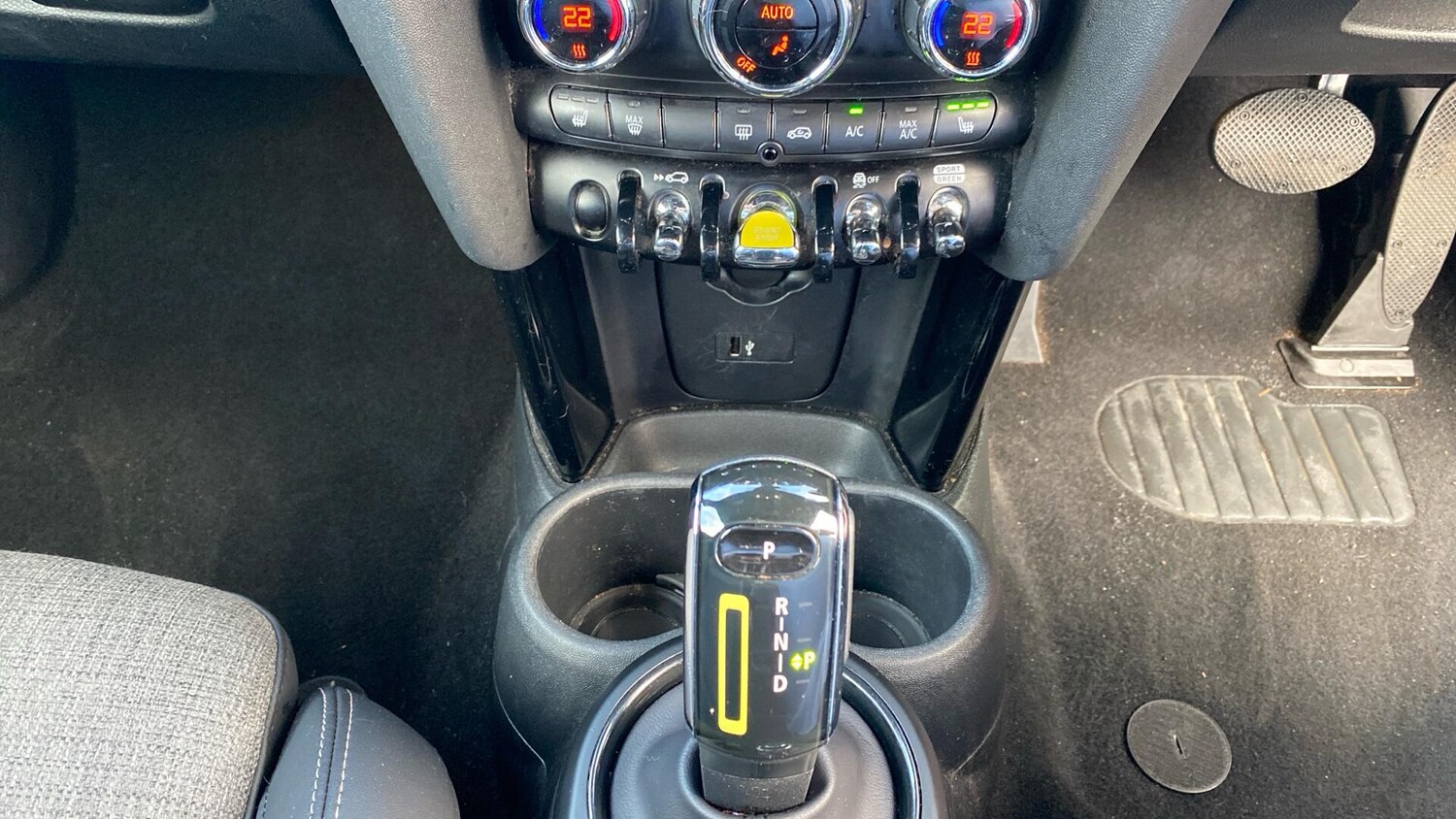 Used MINI Hatch 2022 for sale - 76760179: Photo 29