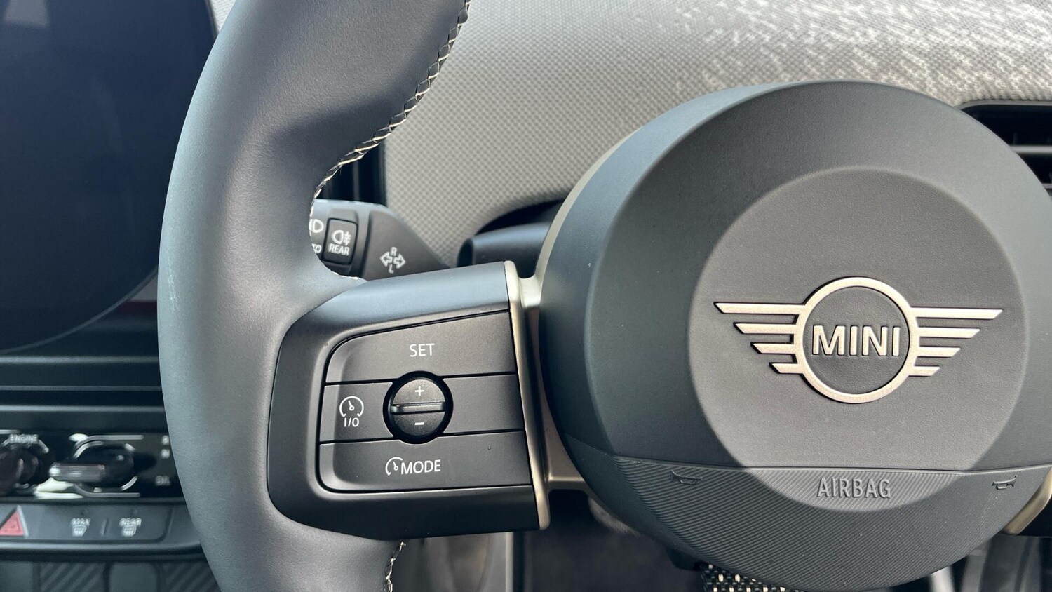 Used MINI Hatch 2024 for sale - 77497051: Photo 17
