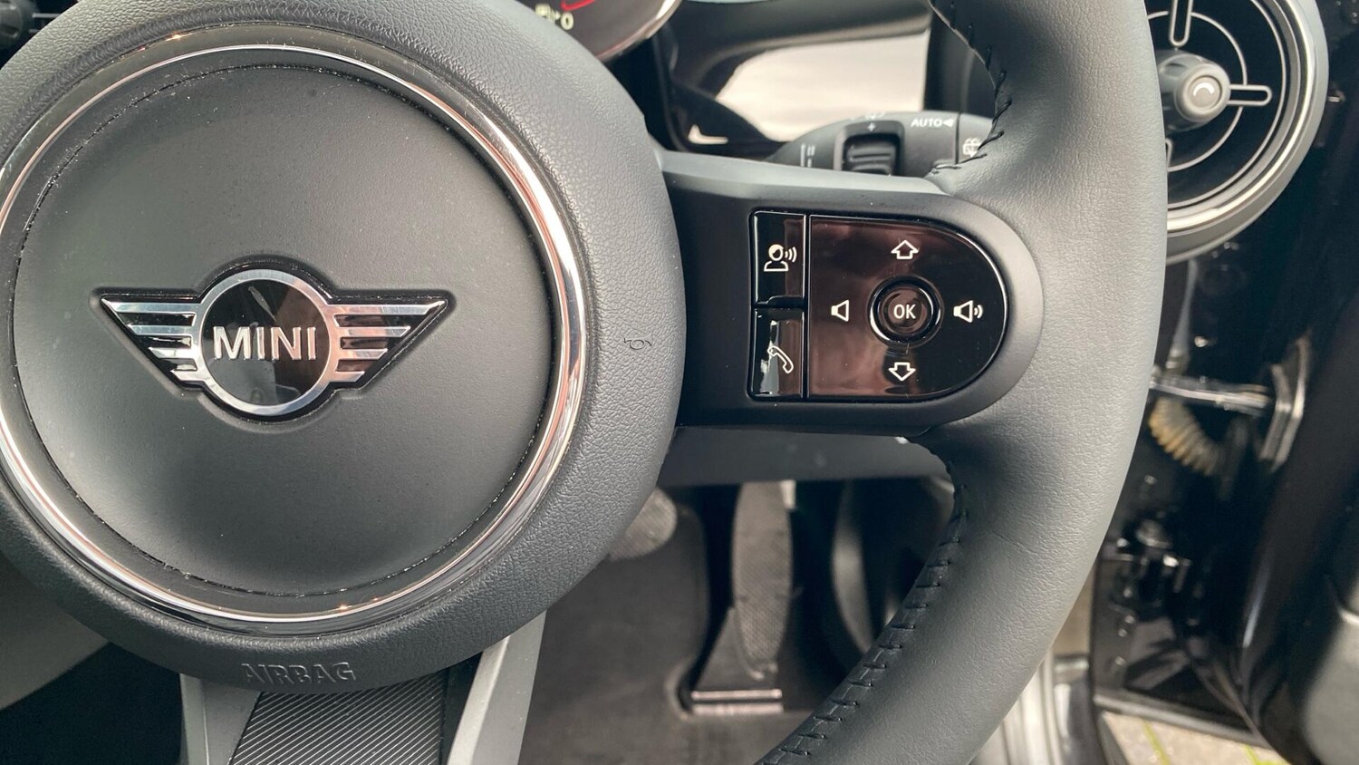 Used MINI Hatch 2022 for sale - 76760236: Photo 18