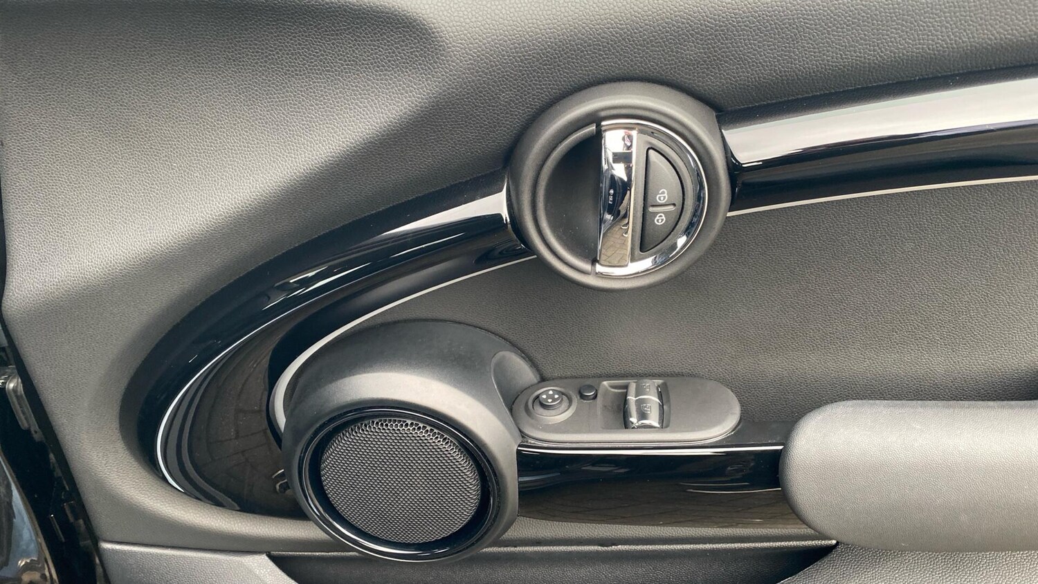 Used MINI Hatch 2022 for sale - 76760236: Photo 20