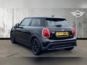 Used MINI Hatch 2022 for sale - 76760236: Photo