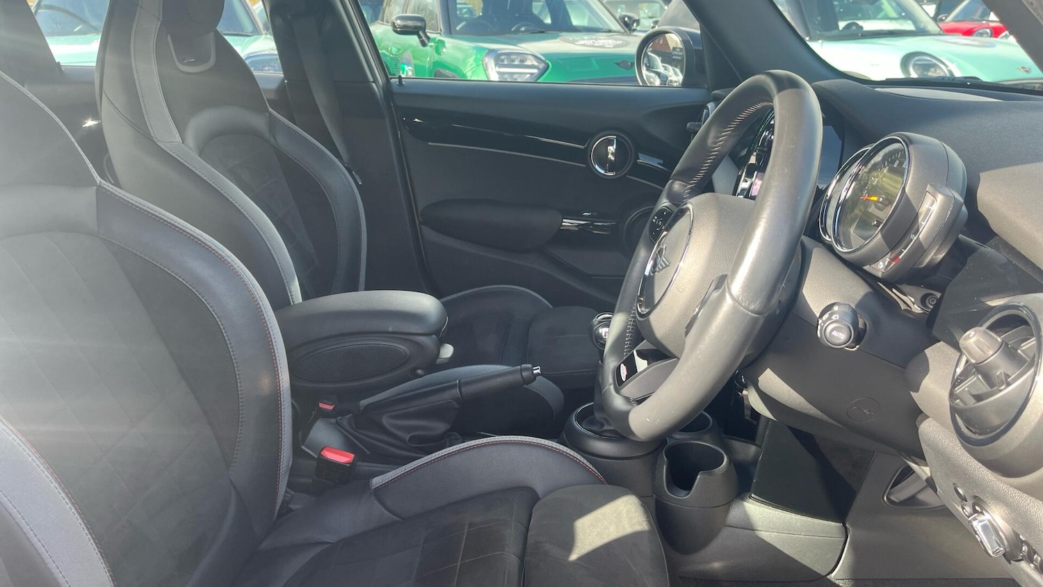 Used MINI Hatch 2022 for sale - 78073169: Photo 11