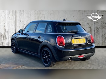 Used MINI Hatch 2019 for sale - 76760123: Photo