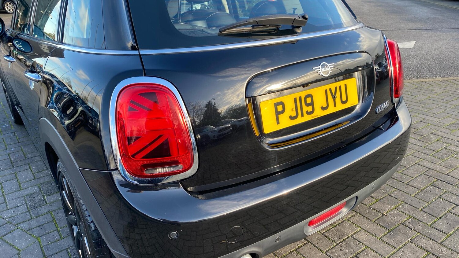 Used MINI Hatch 2019 for sale - 76760123: Photo 35