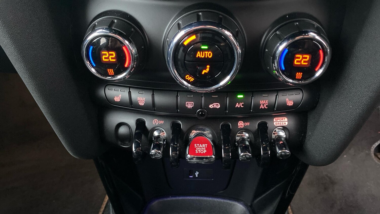 Used MINI Hatch 2023 for sale - 77396243: Photo 28