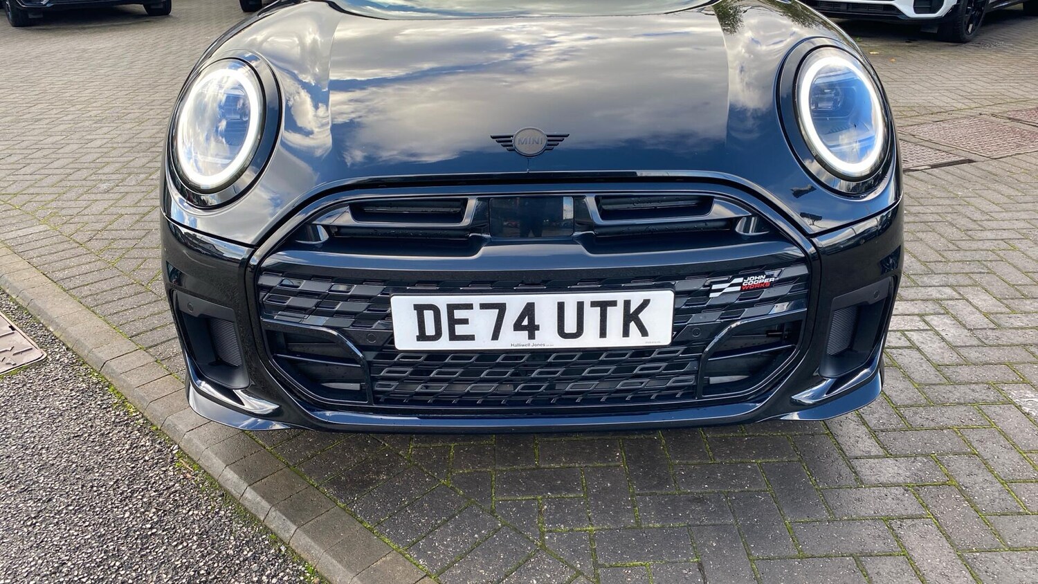 Used MINI Cooper 2024 for sale - 76760174: Photo 51