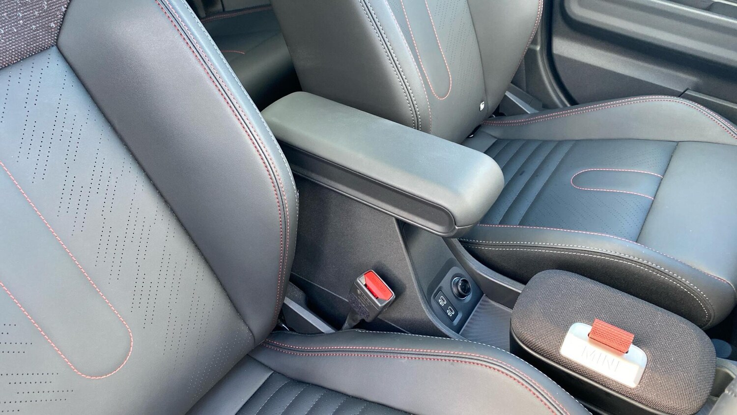 Used MINI Cooper 2024 for sale - 76760174: Photo 54