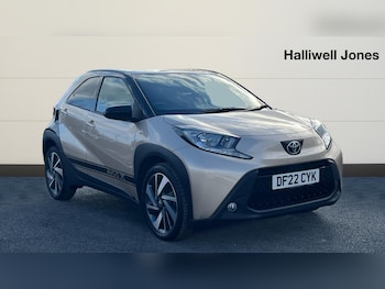 (22) - 1.0 VVT-i Edge Euro 6 (s/s) 5dr