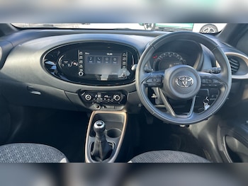 Used Toyota Aygo X 2022 for sale - 77799035: Photo