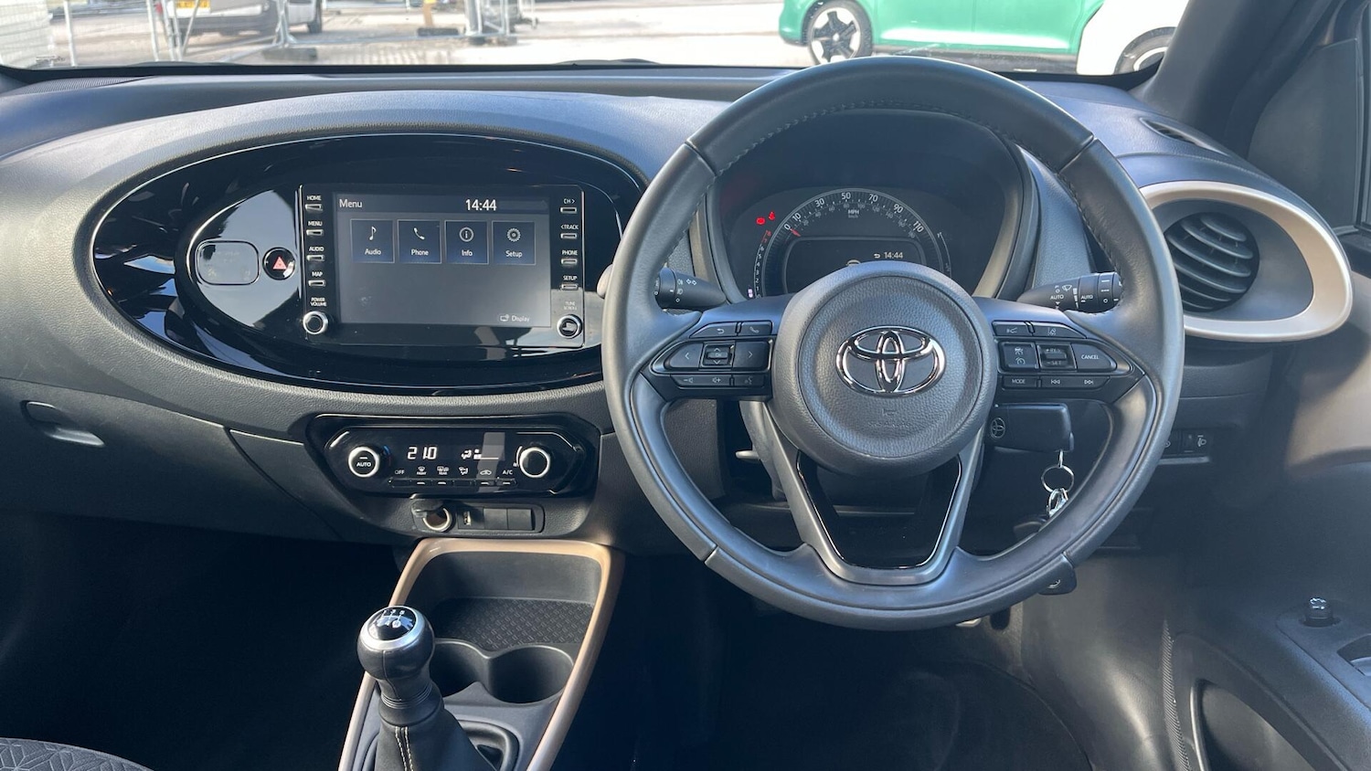 Used Toyota Aygo X 2022 for sale - 77799035: Photo 5