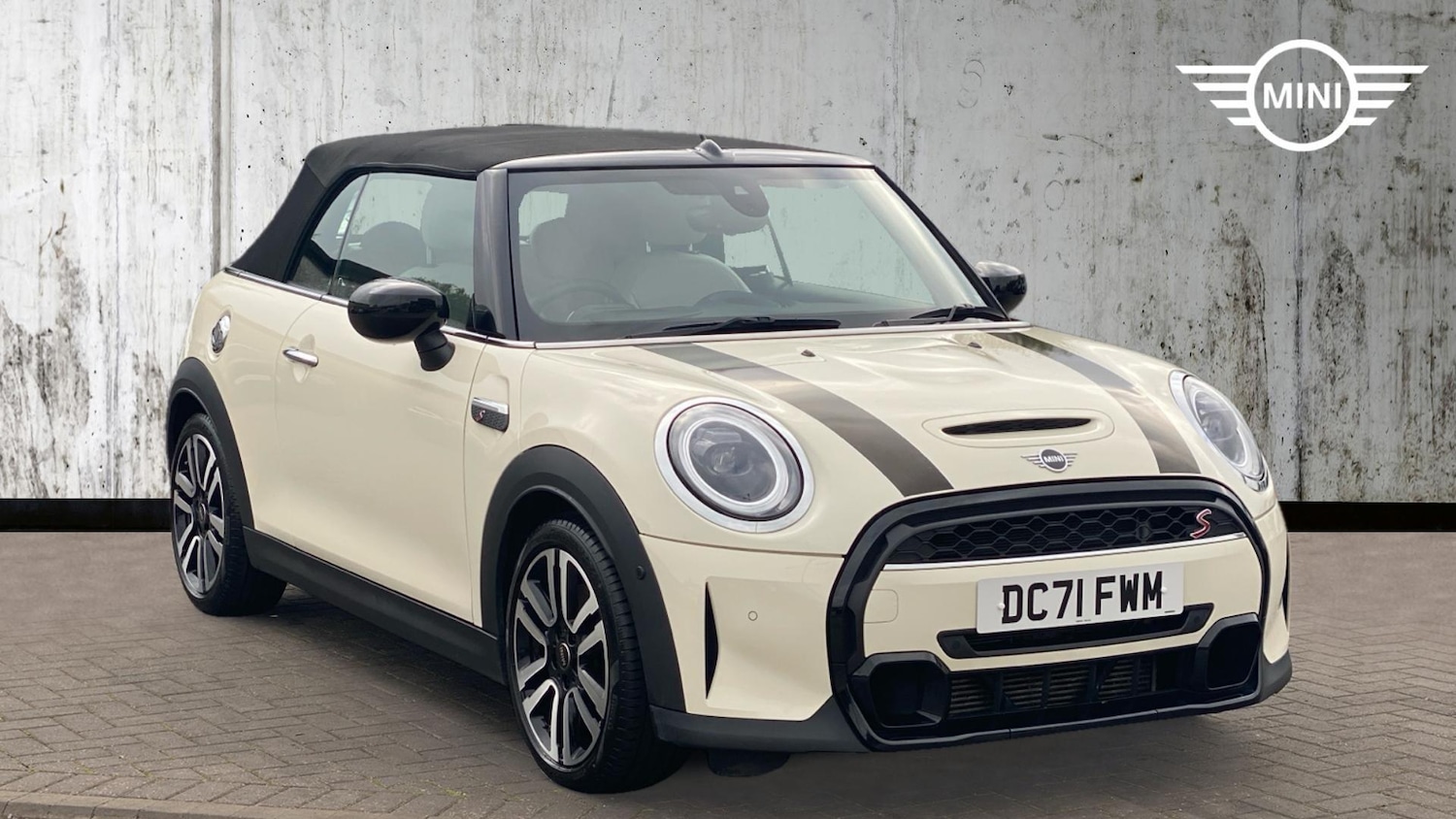 Used MINI Convertible 2021 for sale - 76760260: Photo 1