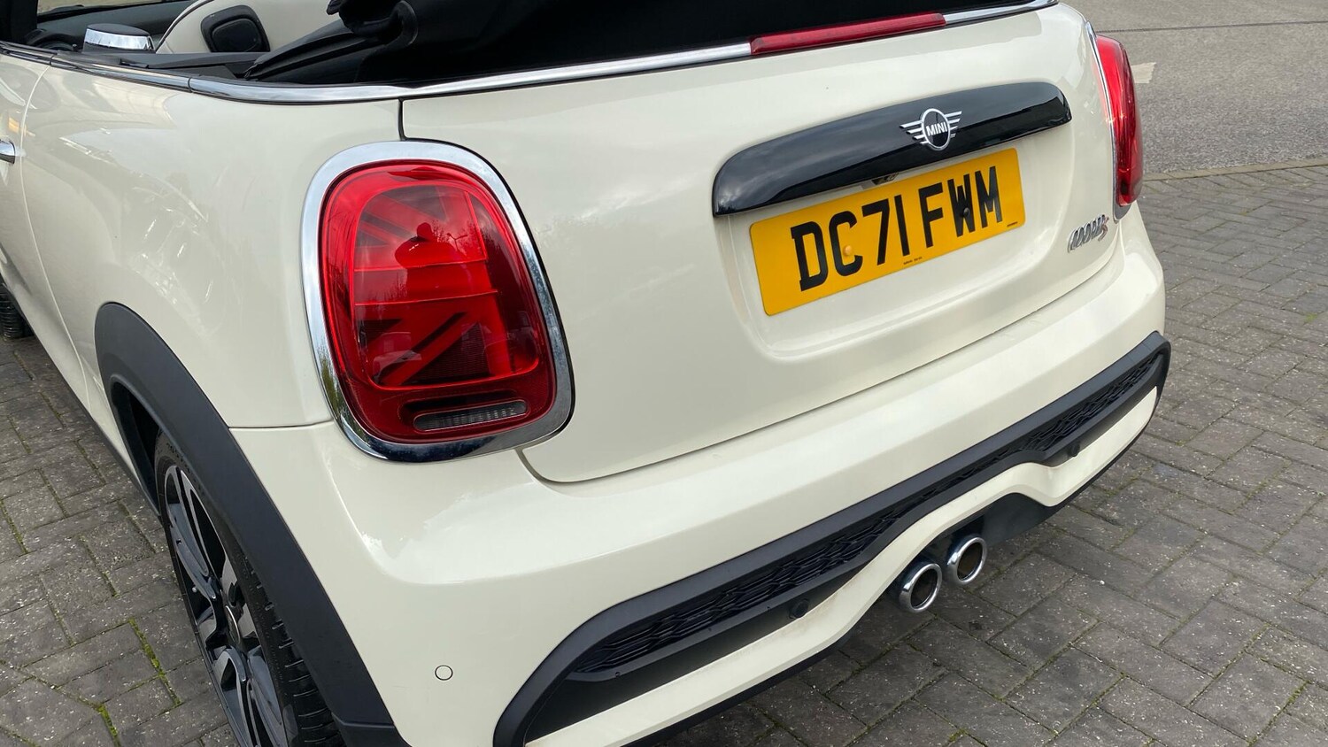 Used MINI Convertible 2021 for sale - 76760260: Photo 44