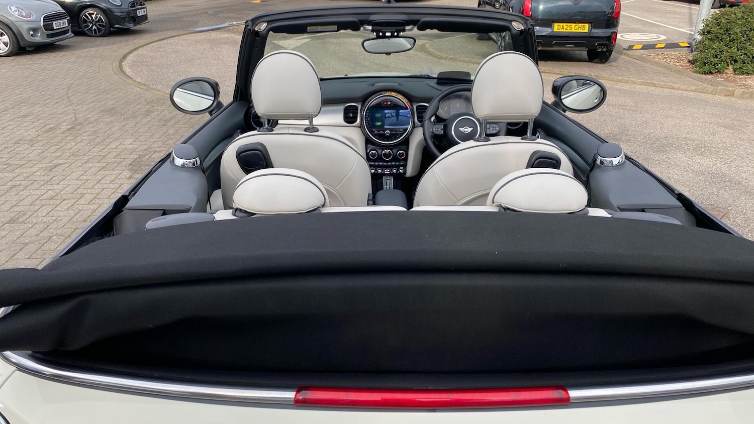 Used MINI Convertible 2021 for sale - 76760260: Photo 57