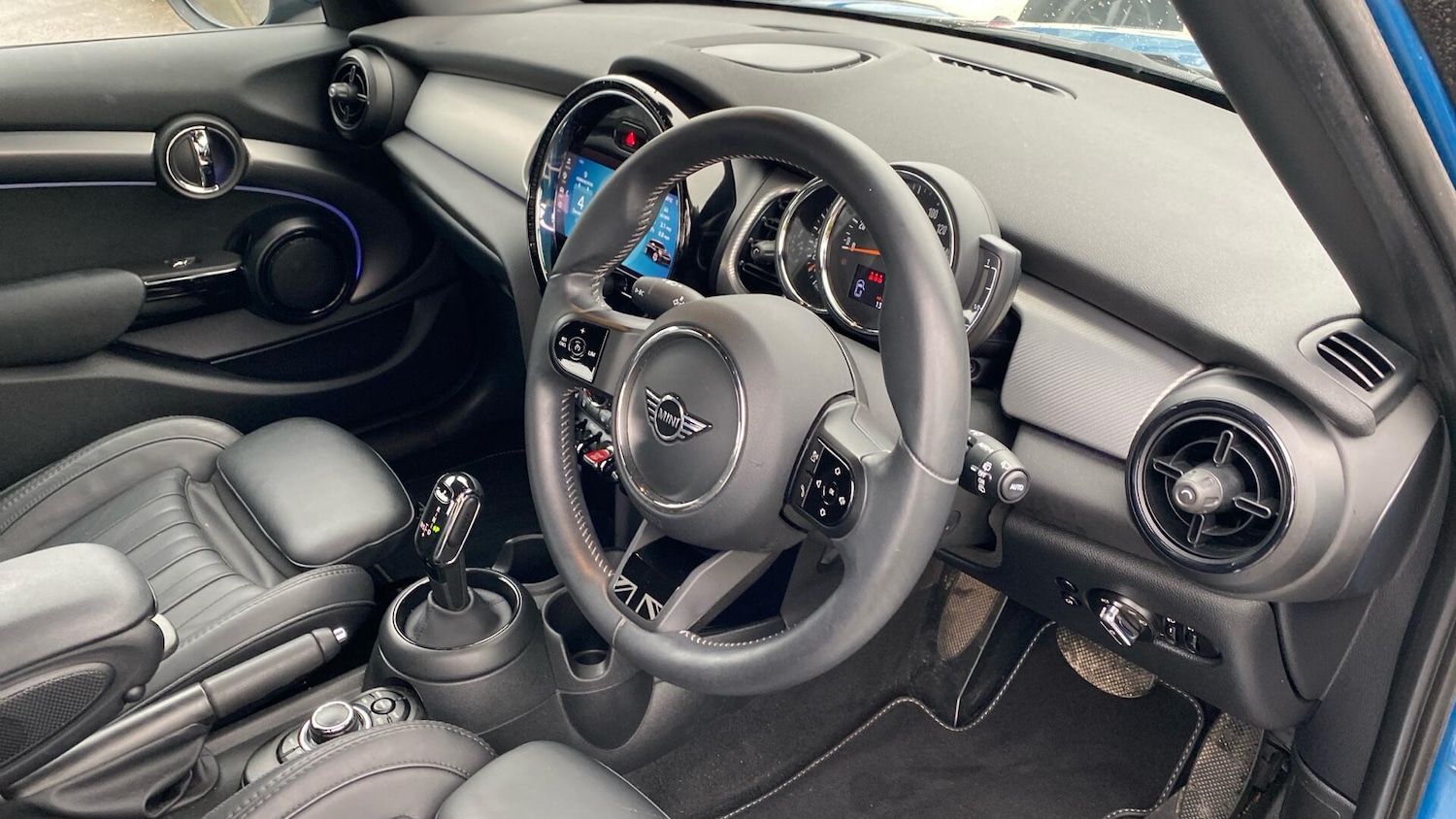 Used MINI Hatch 2022 for sale - 76800969: Photo 6