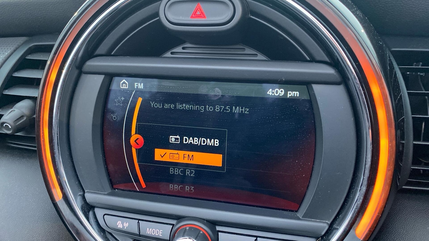 Used MINI Convertible 2020 for sale - 77549295: Photo 23