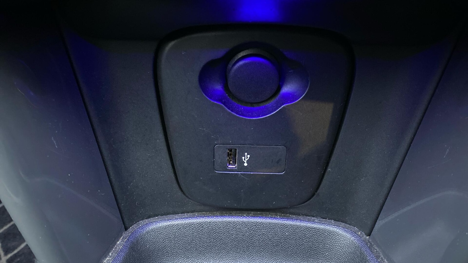 Used MINI Convertible 2020 for sale - 77549295: Photo 31