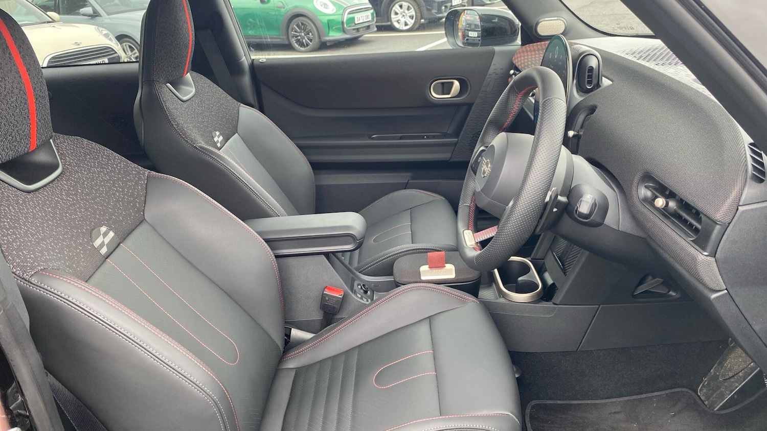 Used MINI Cooper 2025 for sale - 78006646: Photo 11