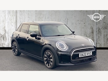 MINI Hatch feature image