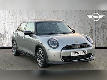 Used MINI Cooper 2024 for sale - 76839970: Photo