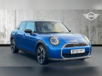 Used MINI Hatch 2025 for sale - 77351884: Photo