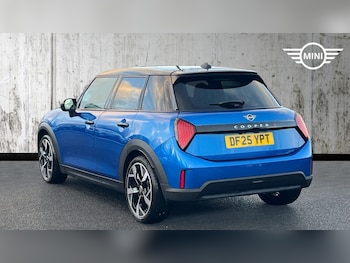 Used MINI Hatch 2025 for sale - 77351884: Photo