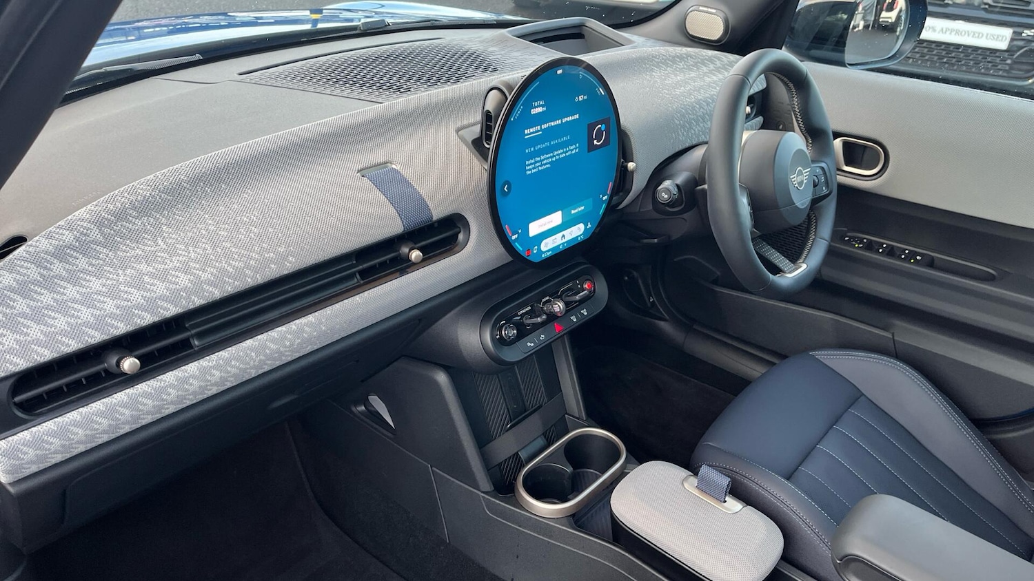 Used MINI Cooper 2025 for sale - 77351884: Photo 7