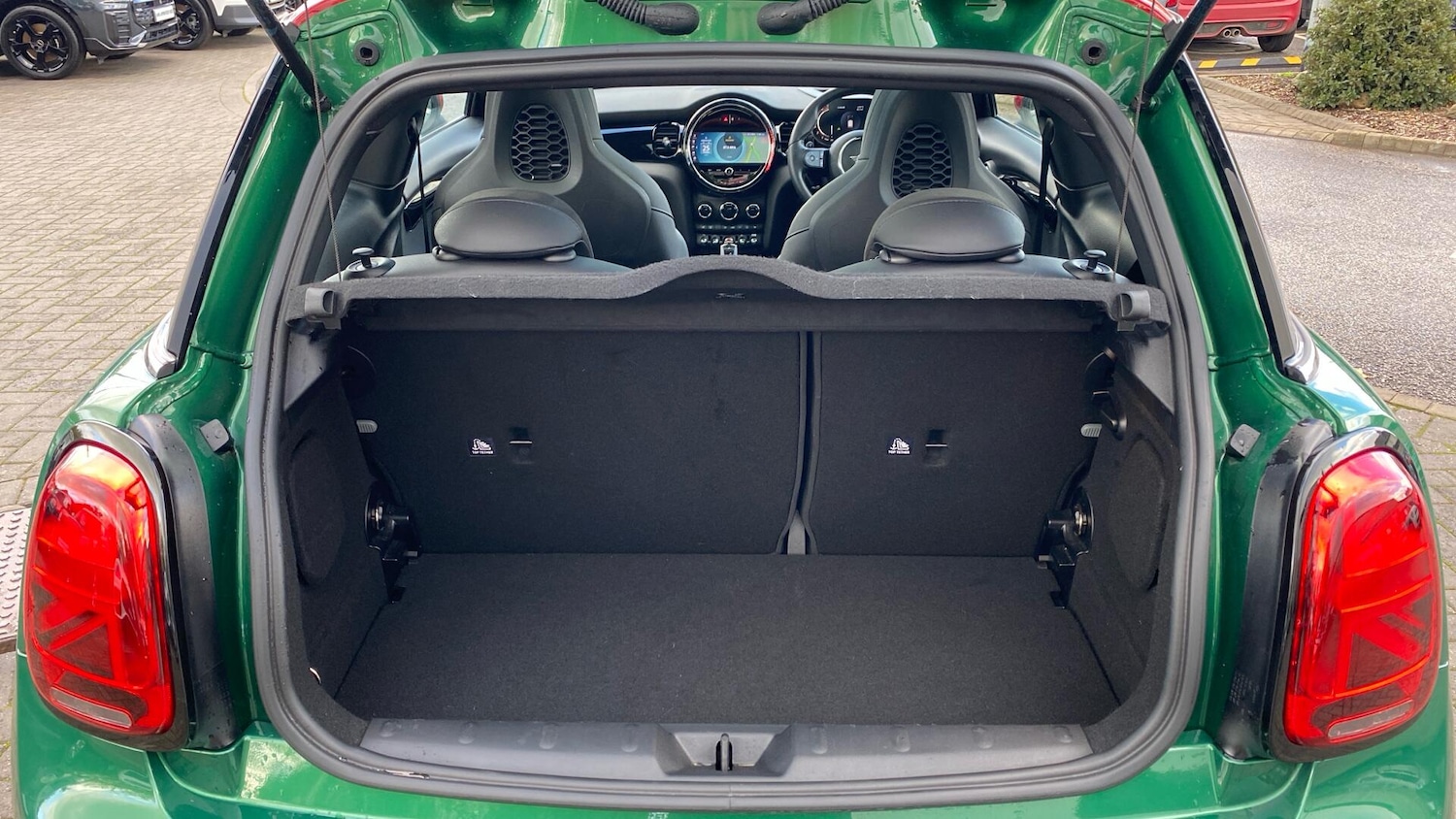 Used MINI Hatch 2023 for sale - 76760301: Photo 13